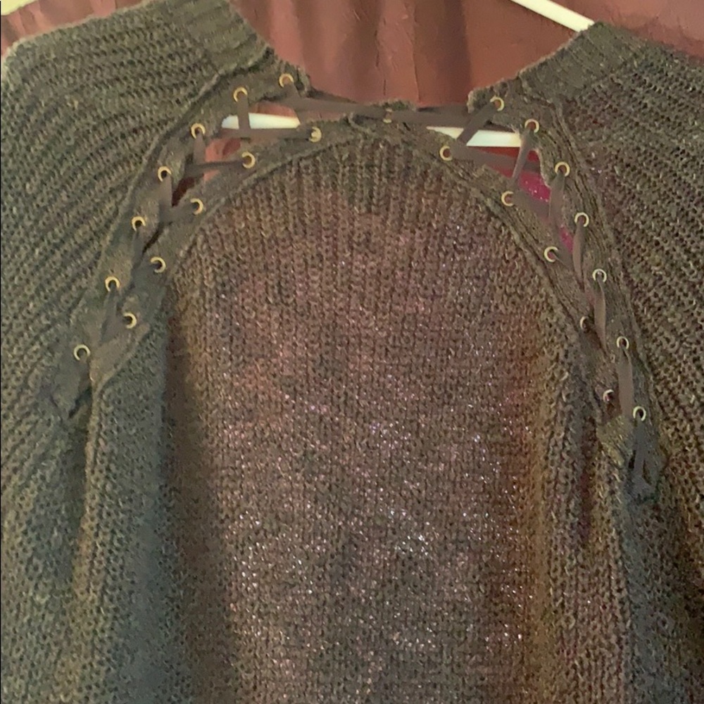 Cardigan - Picture 2 of 3